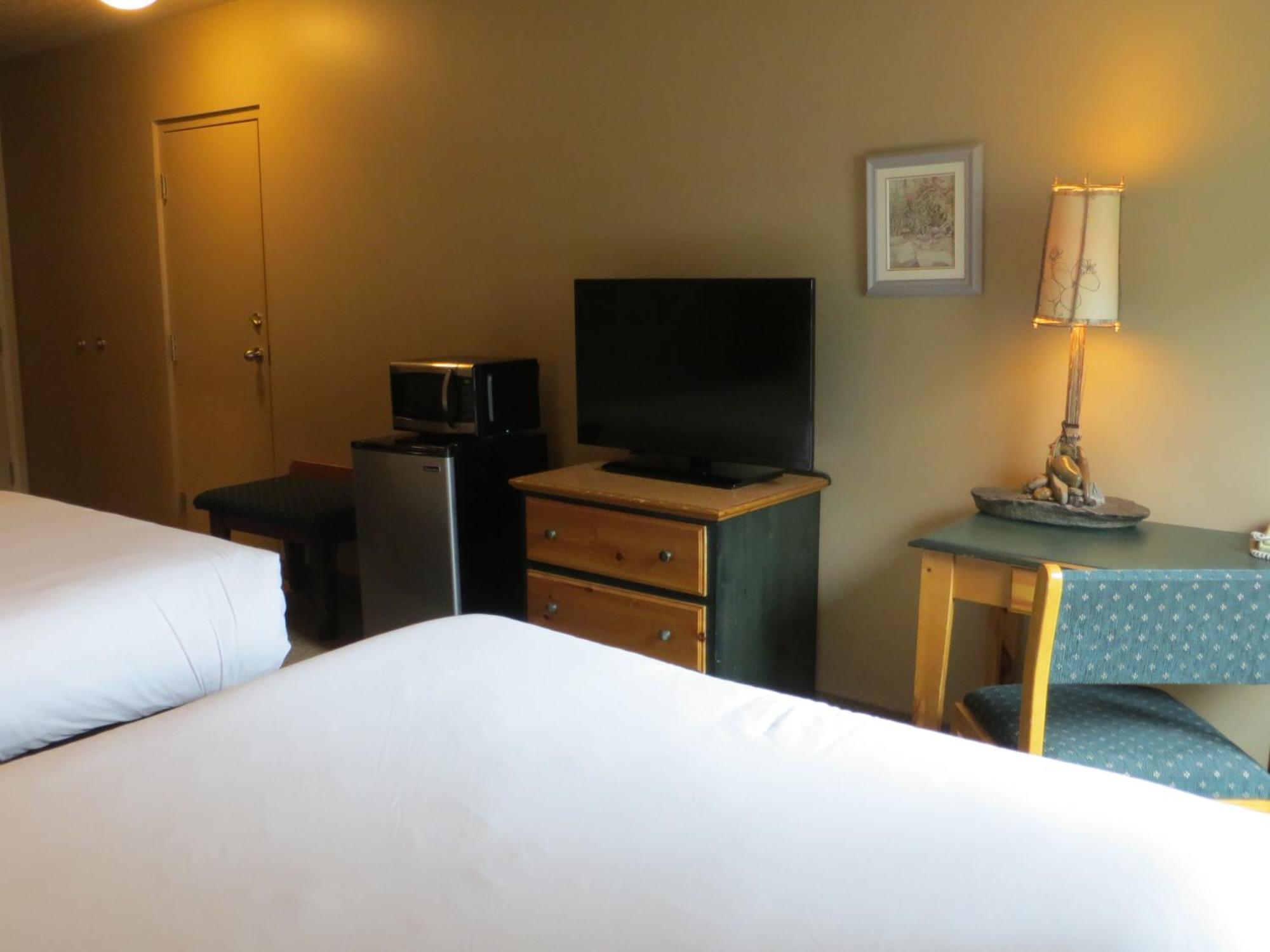 Waterton Lakes Lodge Resort Waterton Park Quarto foto