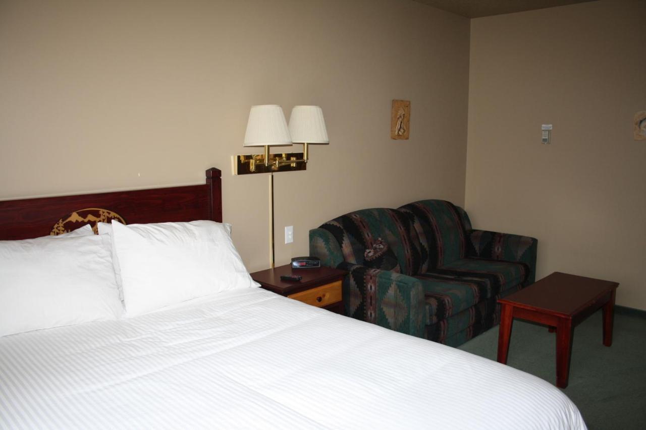 Waterton Lakes Lodge Resort Waterton Park Exterior foto